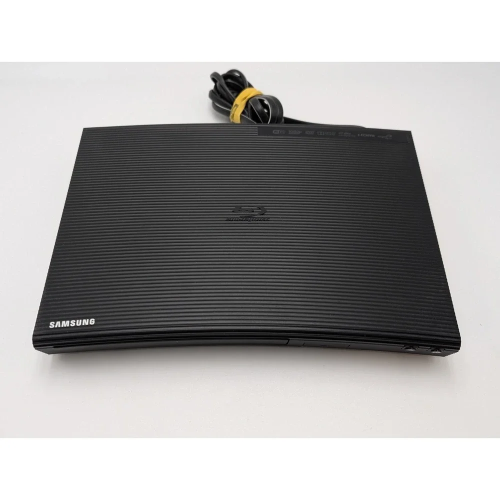 Samsung BD-Jm51‎ Curved Blu-Ray Player No Remote TESTED